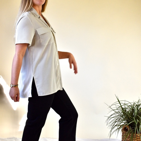 Black & White Striped Button Down Shirt - Picture 3 of 4